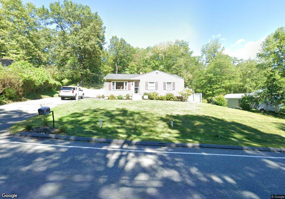 973 Burts Pit Rd, Florence, MA 01062 - photo 1
