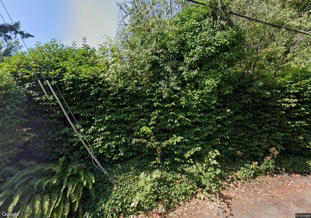 4033 W Mercer Way, Mercer Island, WA 98040 - photo 1