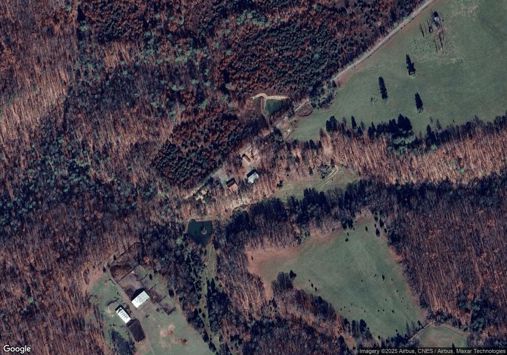 381 McCellen Ln, Moorefield, WV 26836 - photo 1