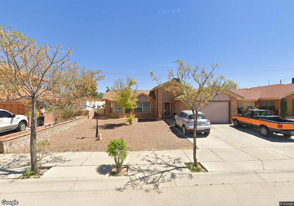 516 Thayer Pease Ave unit 8B, Horizon City, TX 79928 - photo 1