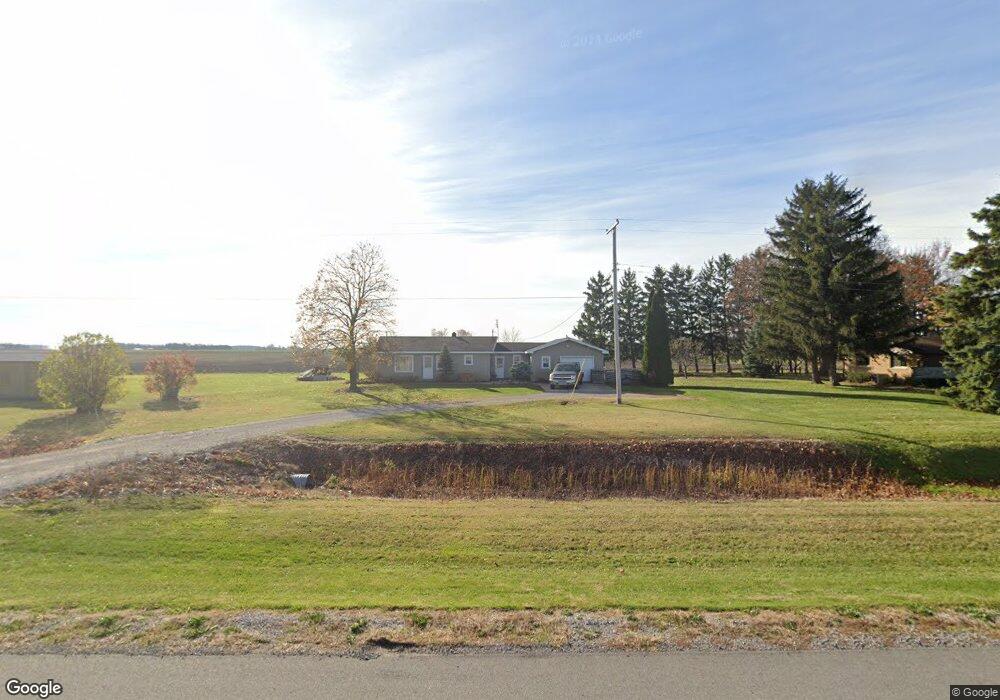 10540 Holland Rd, Frankenmuth, MI 48734 - photo 1