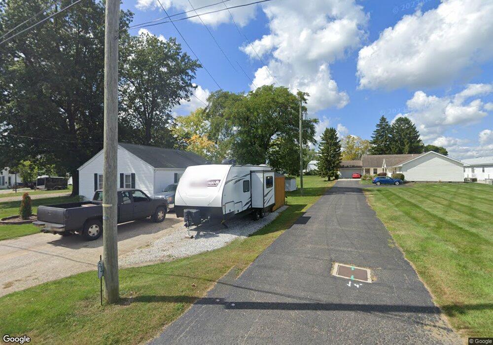 530 1/2 N Hazel St, Upper Sandusky, OH 43351 - photo 1