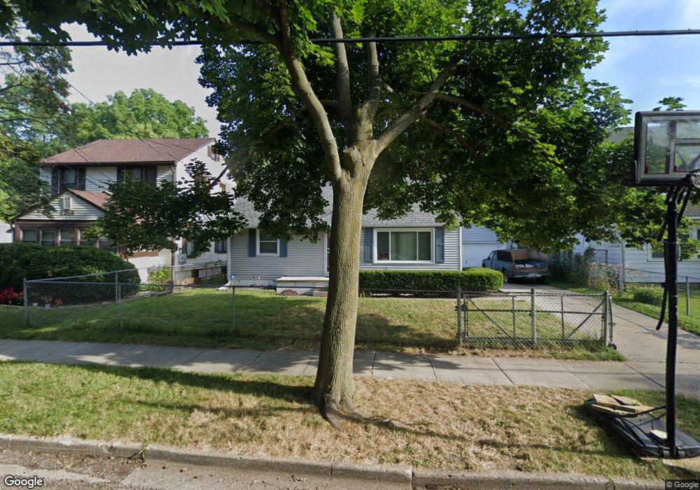 1214 W Maple St, Lansing, MI 48915 - photo 1