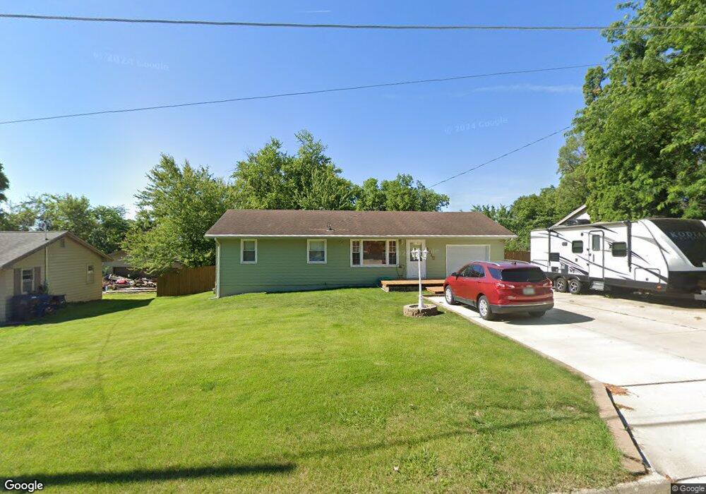 1215 E Philip St, Des Moines, IA 50315 - photo 1