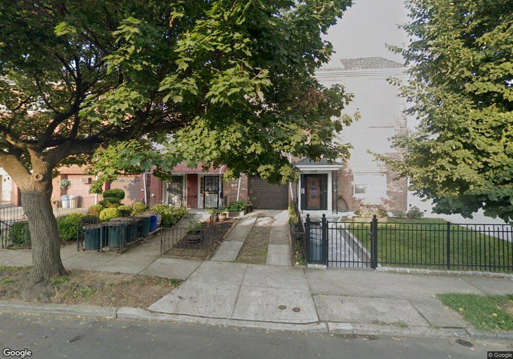 2116 80th St, East Elmhurst, NY 11370 - photo 1