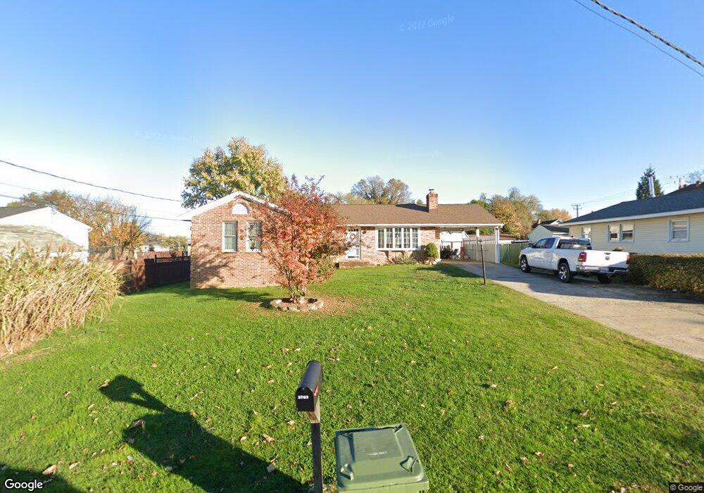 3203 Polar Ave, Halethorpe, MD 21227 - photo 1