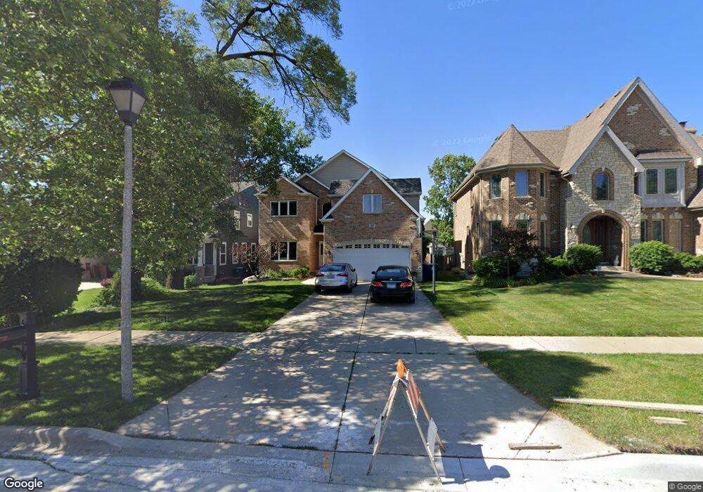 637 W Belden Ave, Elmhurst, IL 60126 - photo 1