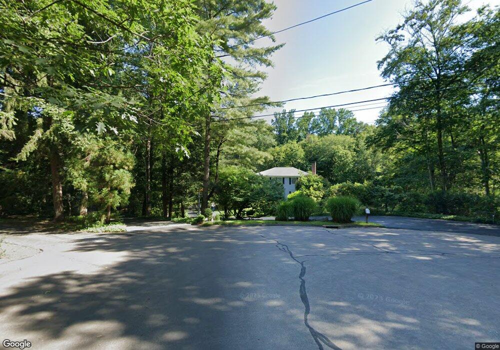 75 Pheasant Dr, New Canaan, CT 06840 - photo 1