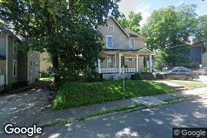 305 W 14th St, Lawrence, KS 66044