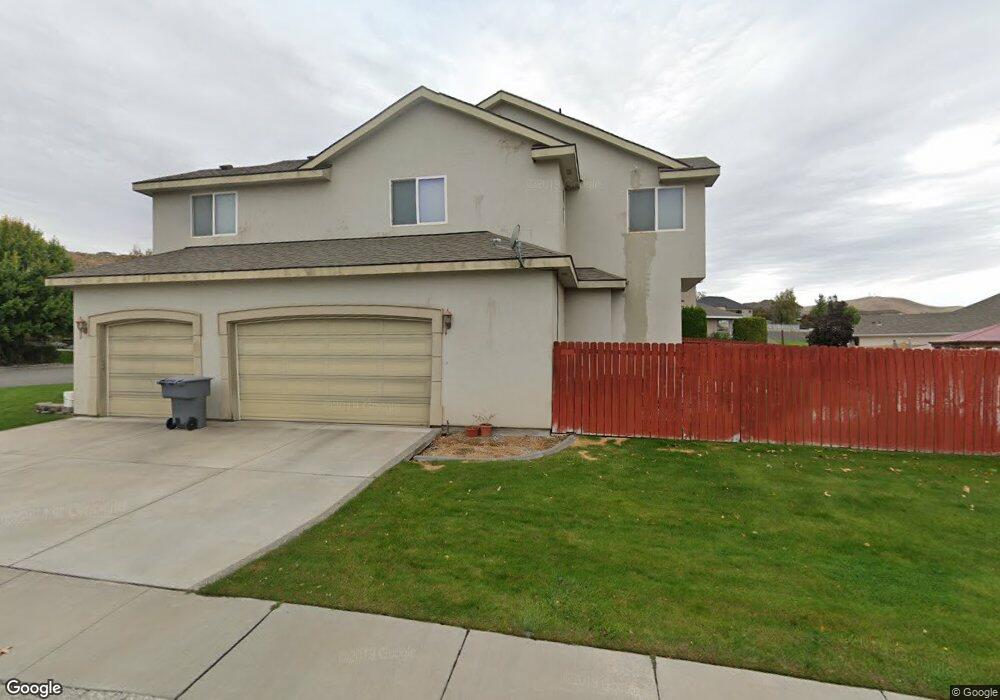 2148 Newhaven Loop, Richland, WA 99352 - photo 1
