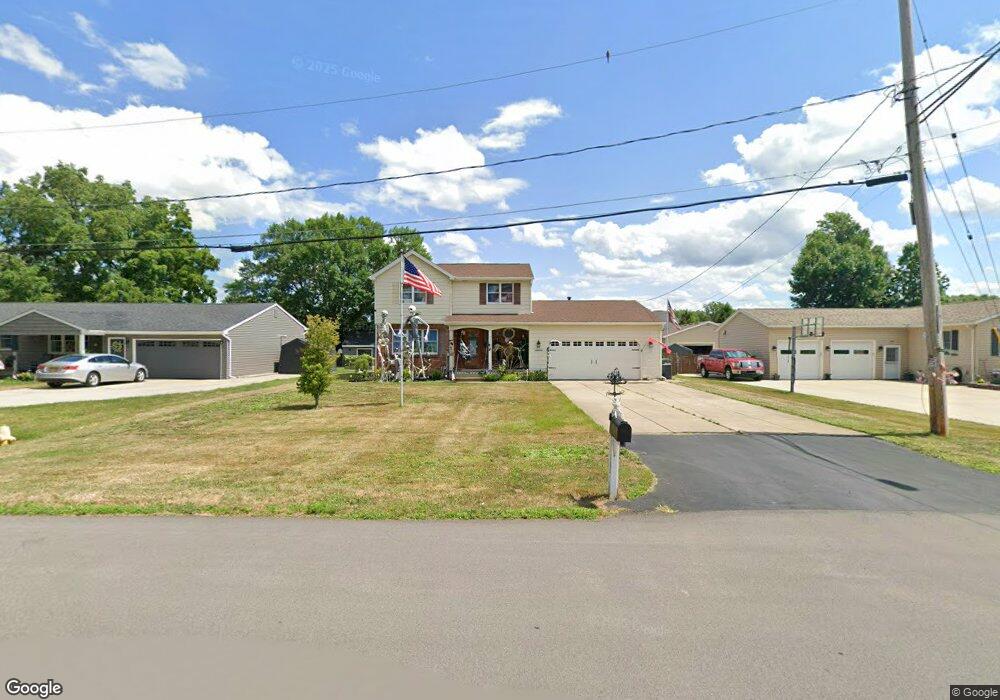 7323 Nickett Dr, North Tonawanda, NY 14120 - photo 1