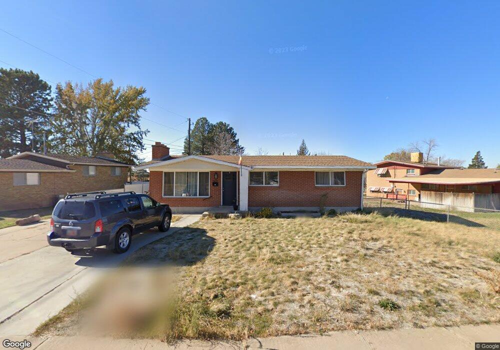 5821 S 2050 W, Roy, UT 84067 - photo 1