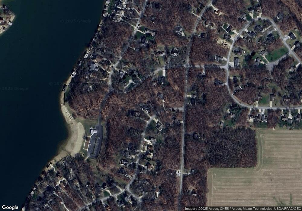 777 King Beach Dr, Howard, OH 43028 - photo 1