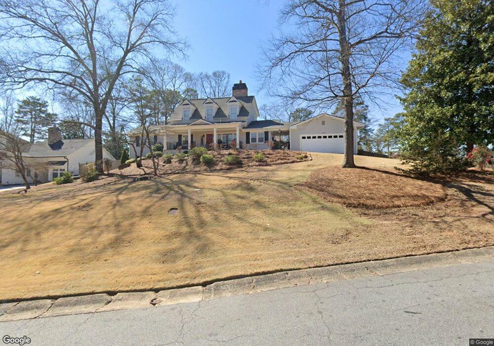 3800 Hillcrest Dr SE, Smyrna, GA 30080 - photo 1