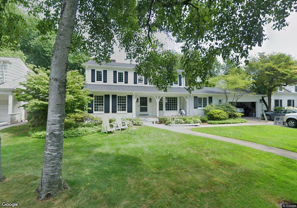 88 Cloverly Rd unit Bldg-Unit, Grosse Pointe Farms, MI 48236 - photo 1