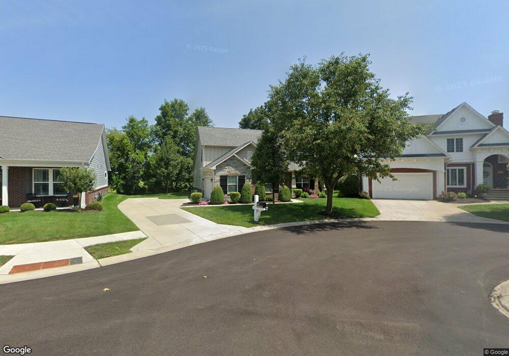 2410 Somerset Cir, Franklin, IN 46131 - photo 1