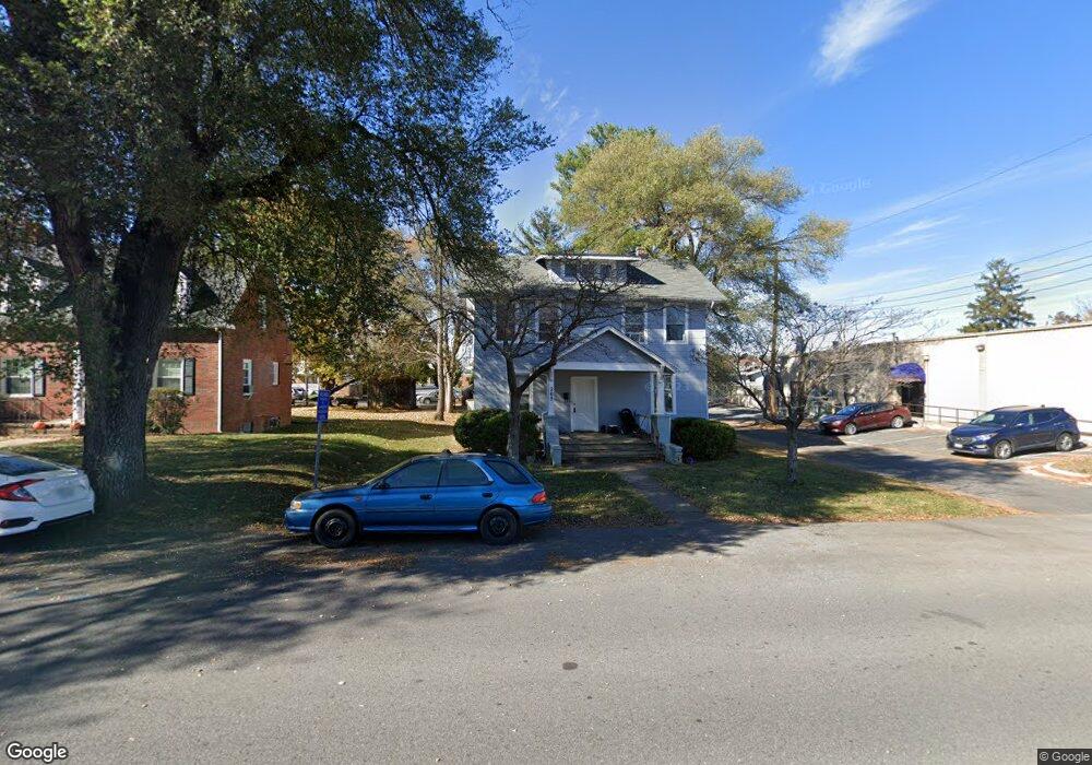 205 S Poplar Ave, Waynesboro, VA 22980 - photo 1