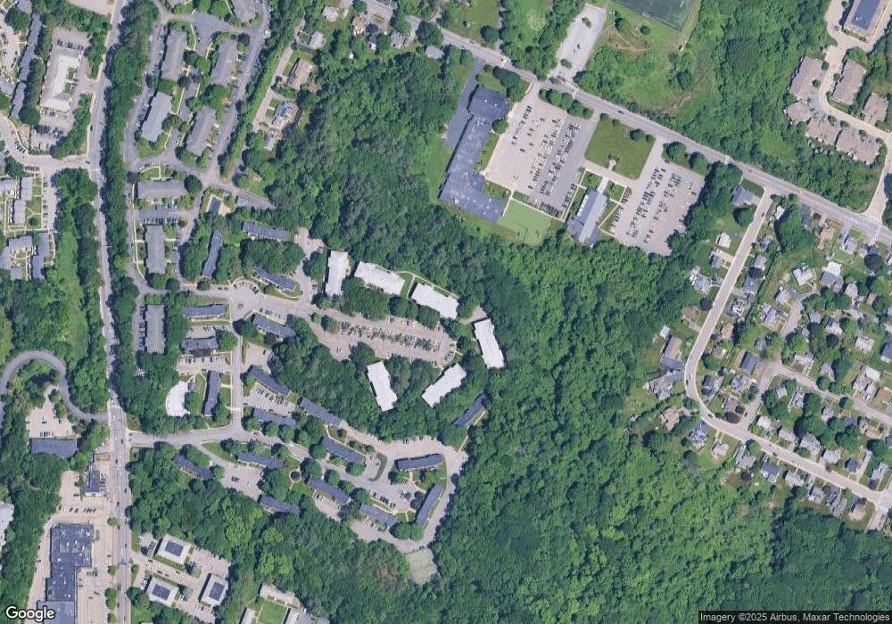 57 Jacqueline Rd unit 3, Waltham, MA 02452 - photo 1