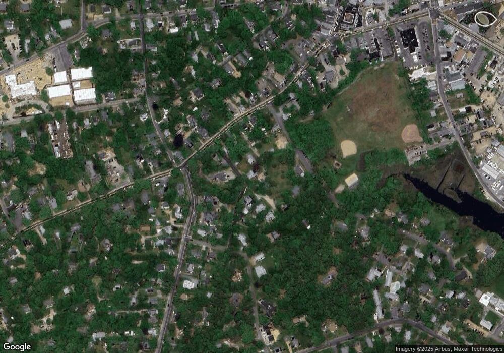 28 Delano Rd, Vineyard Haven, MA 02568 - photo 1