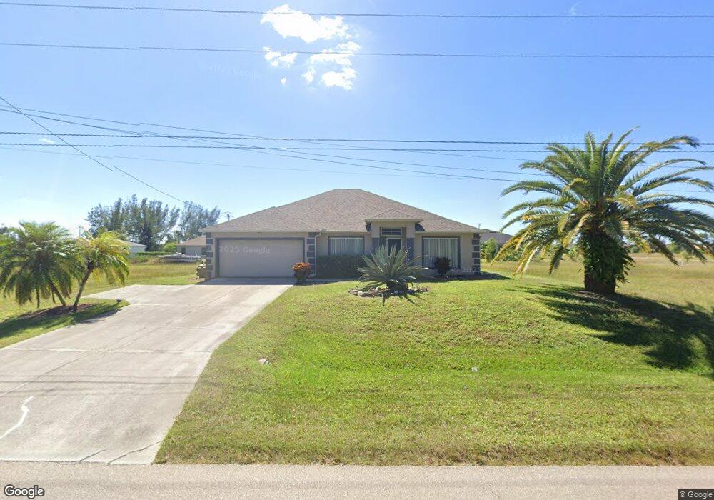 426 Jacaranda Pkwy, Cape Coral, FL 33909 - photo 1