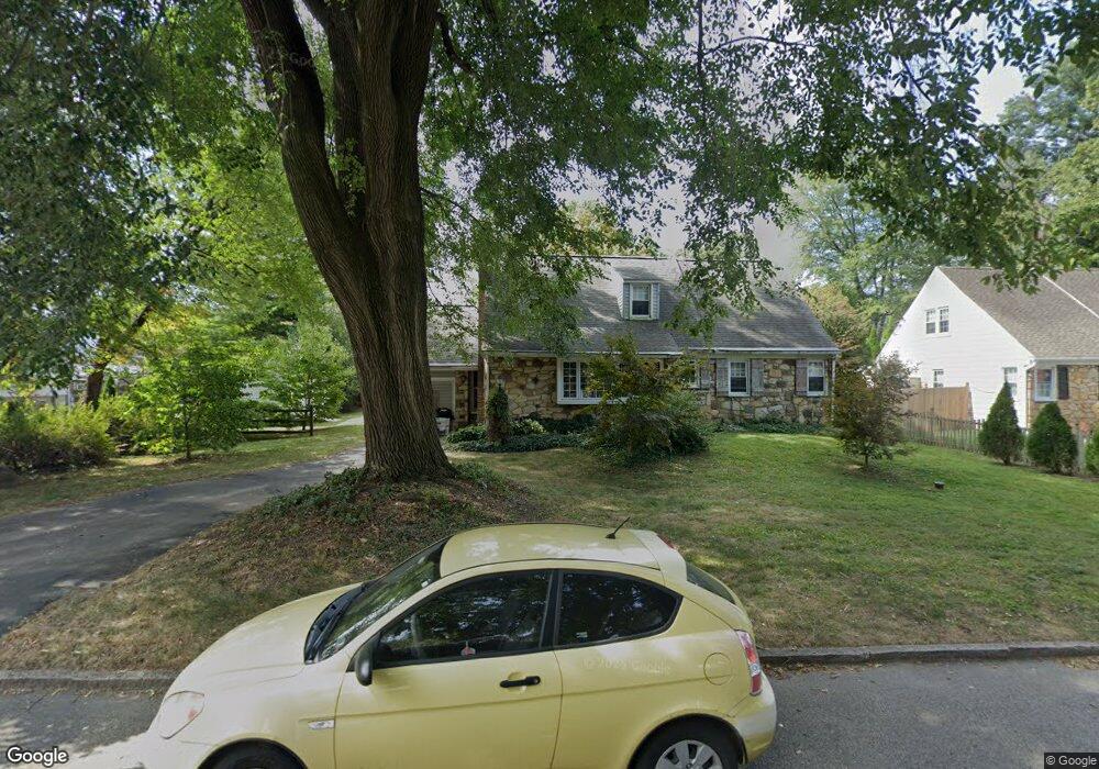 8 Braxton Rd, Bryn Mawr, PA 19010 - photo 1