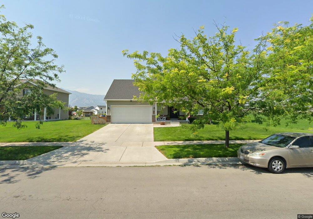 45 N 500 W unit 14, Hyrum, UT 84319 - photo 1