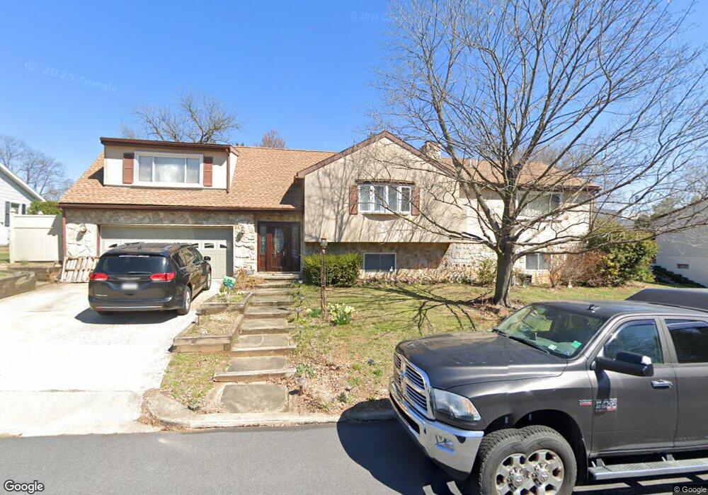 2255 Berkley Rd, Reading, PA 19605 - photo 1