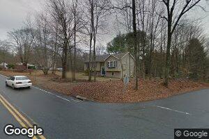 5 Brooklyn Rd, Pomfret, CT 06259