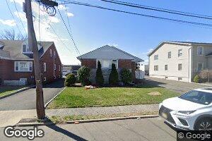 17 Dinallo St, South Hackensack, NJ 07606