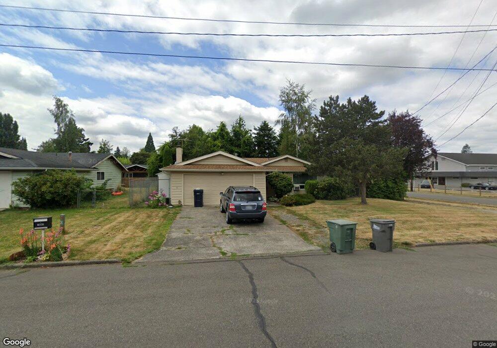 1982 Florence St, Enumclaw, WA 98022 - photo 1
