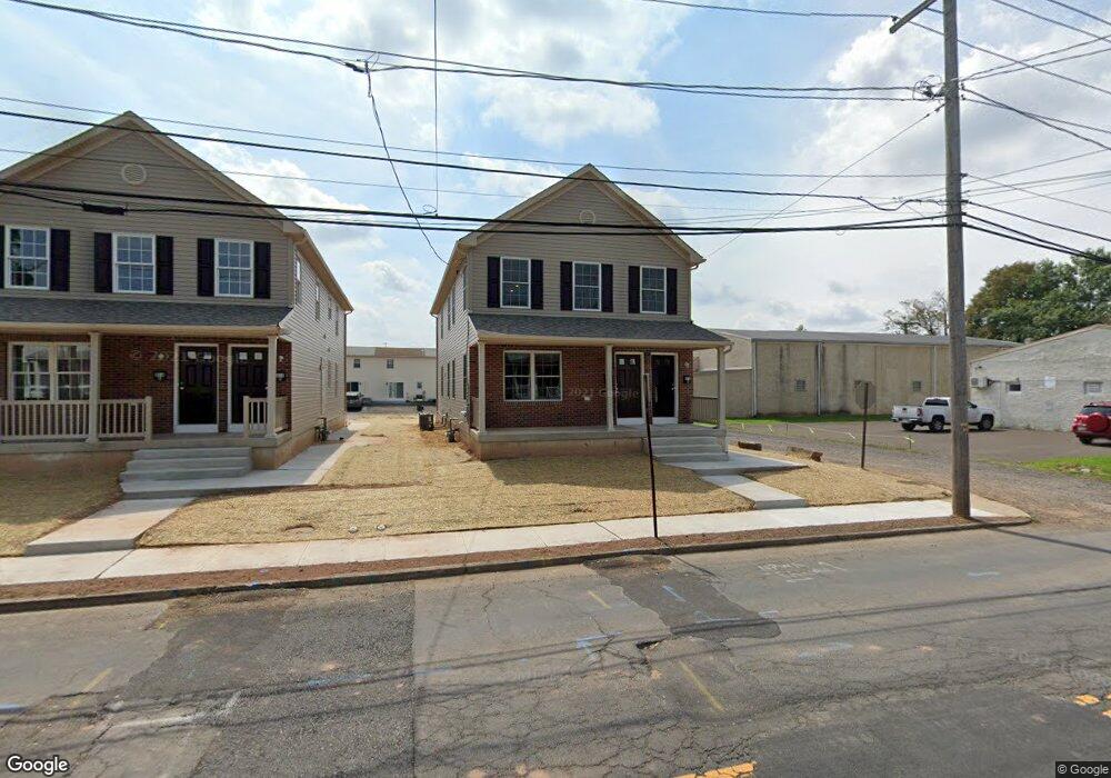 416 W 7th St, Lansdale, PA 19446 - photo 1