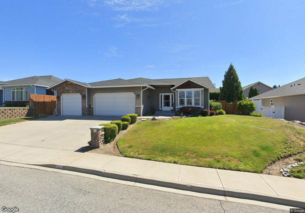 27 Makenna Ln, East Wenatchee, WA 98802 - photo 1