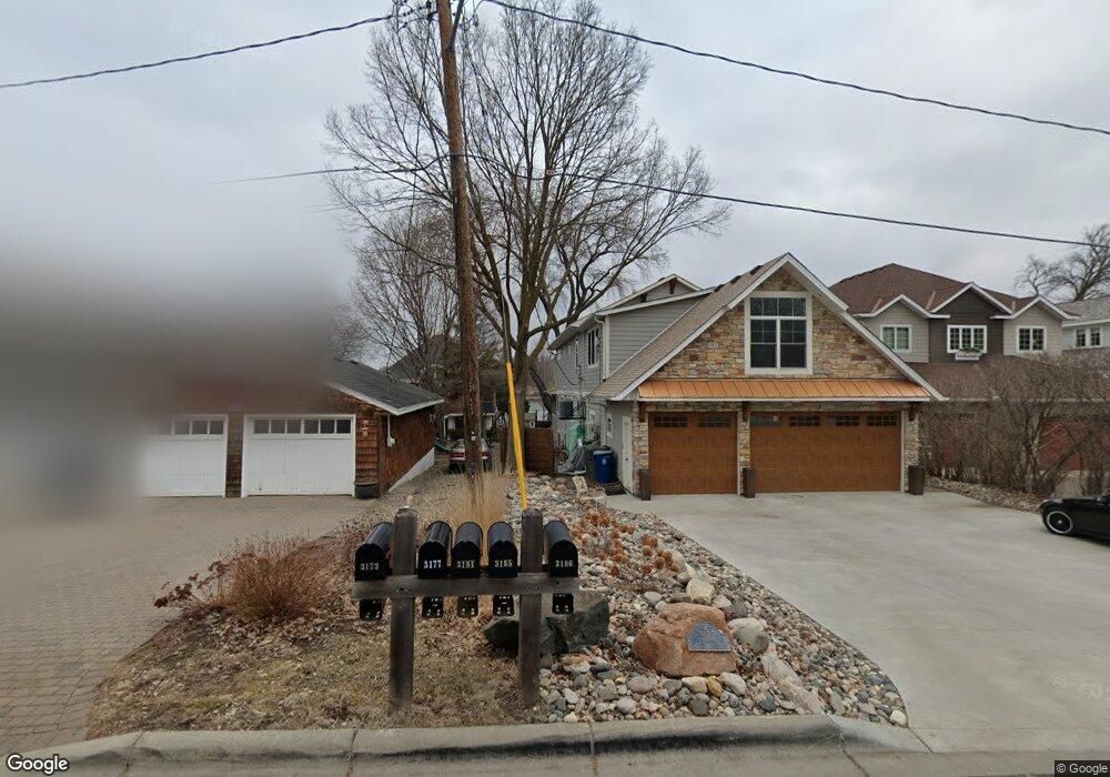 3173 3173 Lake Shore Blvd, Minnetonka, MN 55391 - photo 1