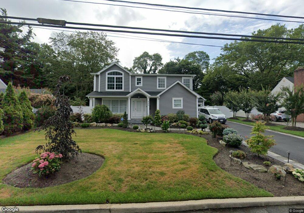 995 Old Britton Rd, North Bellmore, NY 11710 - photo 1
