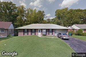 10065 Grosvenor Dr, Saint Louis, MO 63137