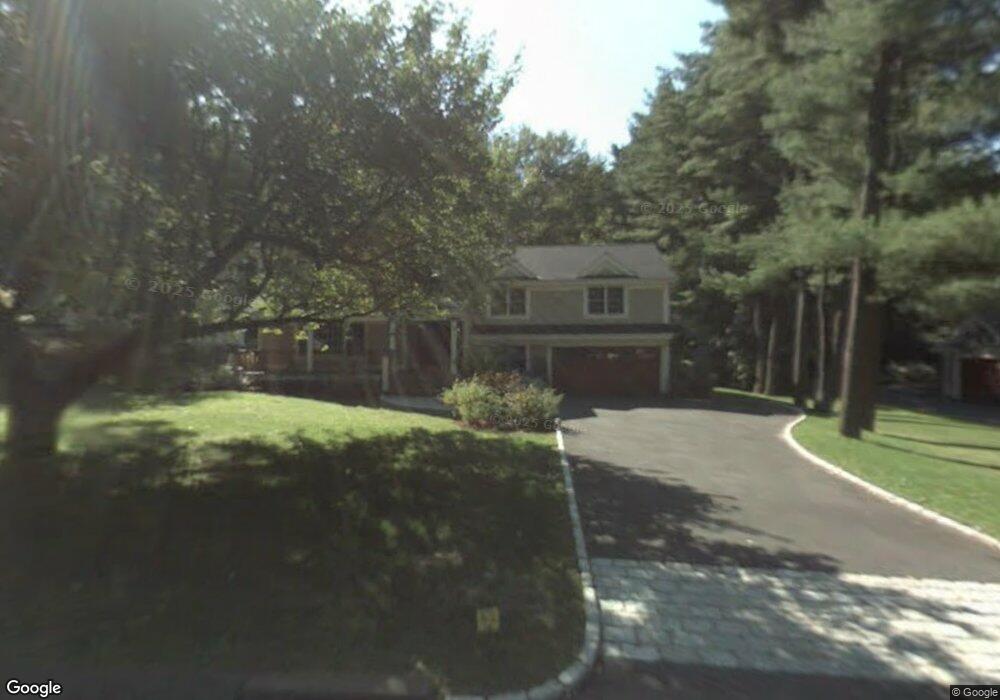 27 Deepwoods Ln, Old Greenwich, CT 06870 - photo 1