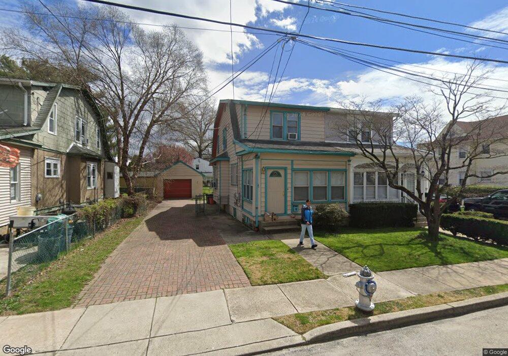 73 N Ridgeway Ave, Glenolden, PA 19036 - photo 1