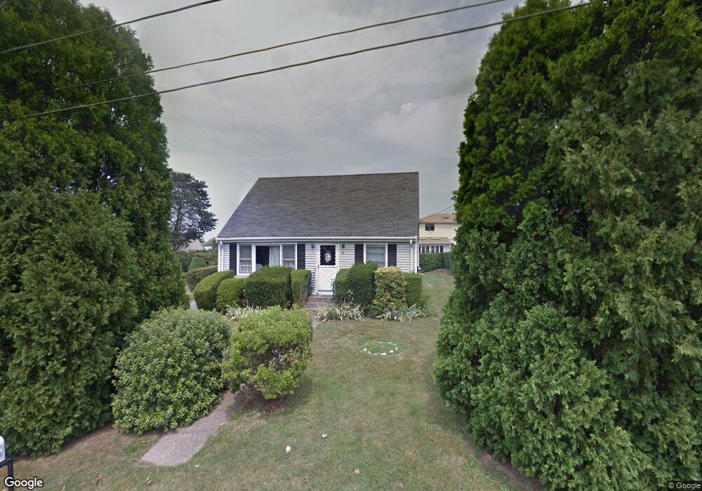 30 Beachview Terrace, Middletown, RI 02842 - photo 1