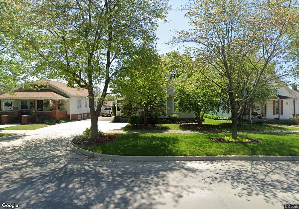 1409 Marshall Ave, Mattoon, IL 61938 - photo 1