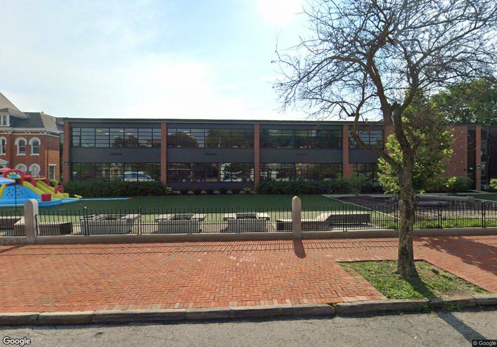 655 S Lazelle St, Columbus, OH 43206 - photo 1