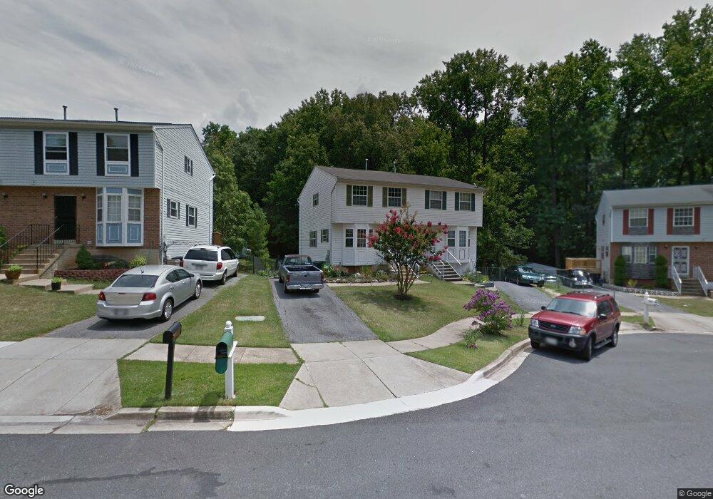 922 Central Hills Ln, Hyattsville, MD 20785 - photo 1