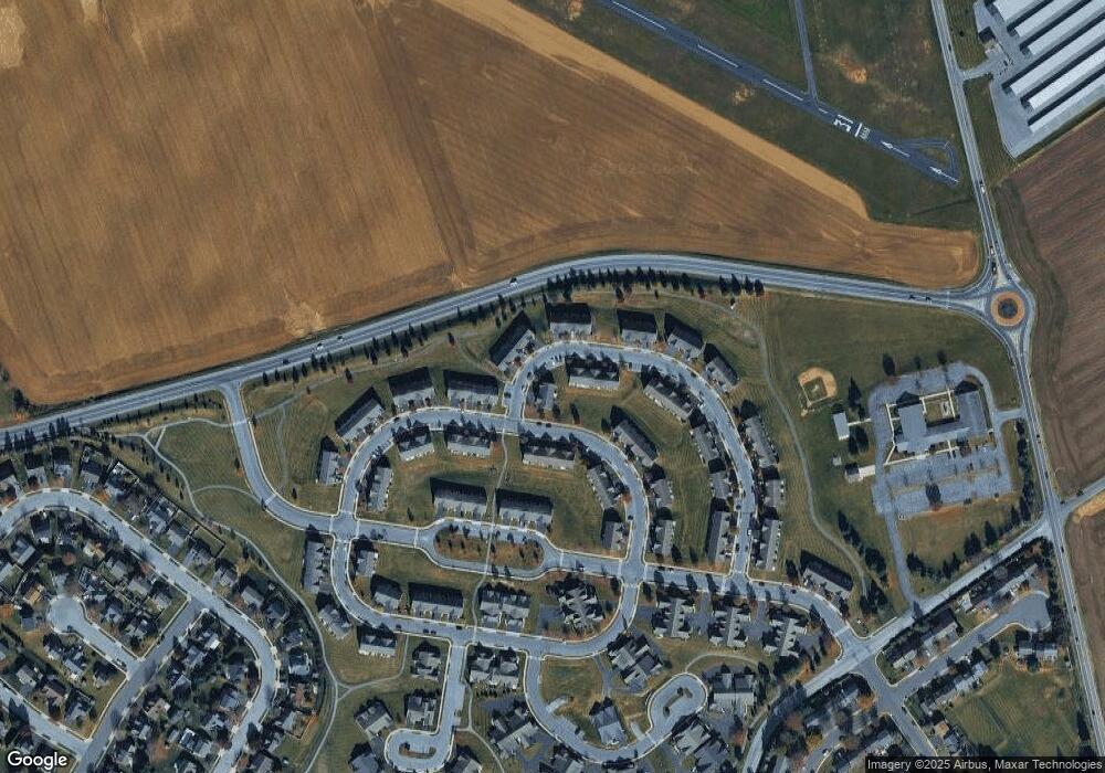 179 Harvest Mill Ln, Palmyra, PA 17078 - photo 1