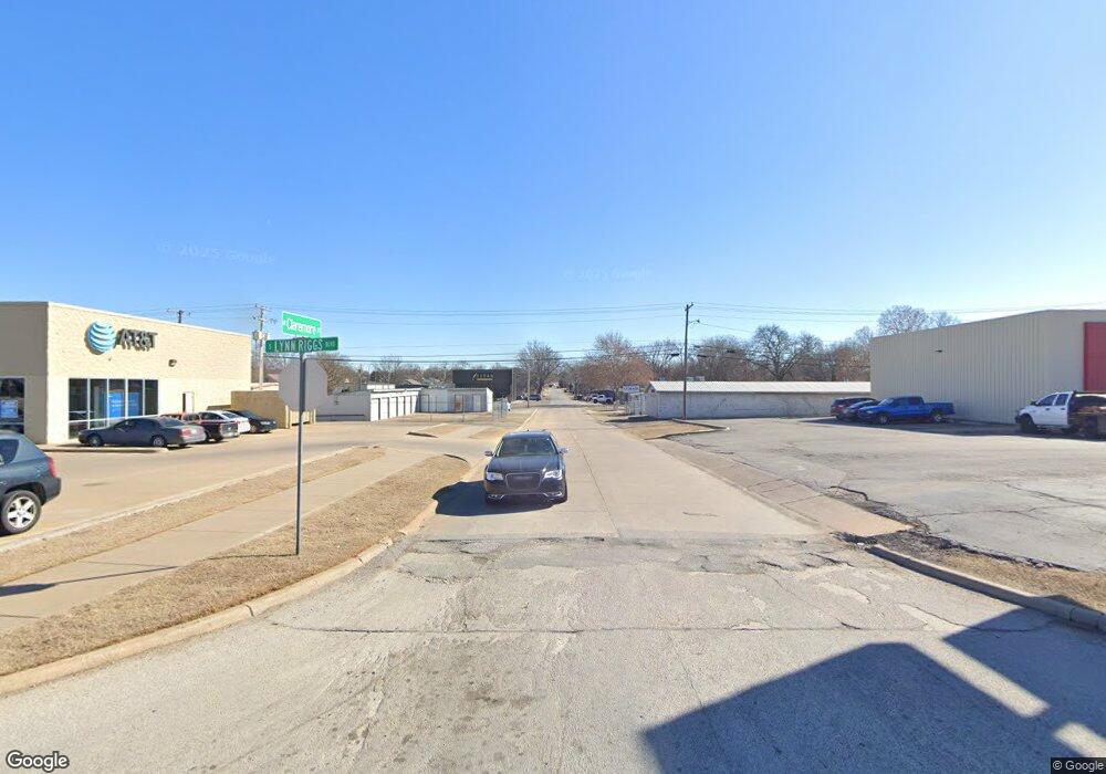 592 W Claremore St, Claremore, OK 74017 - photo 1