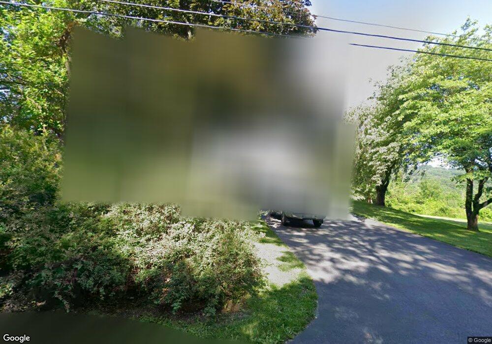 6724 Bell Gate Rd, Coopersburg, PA 18036 - photo 1