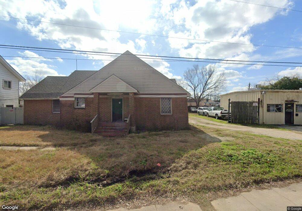 6702 South Loop E, Houston, TX 77087 - photo 1