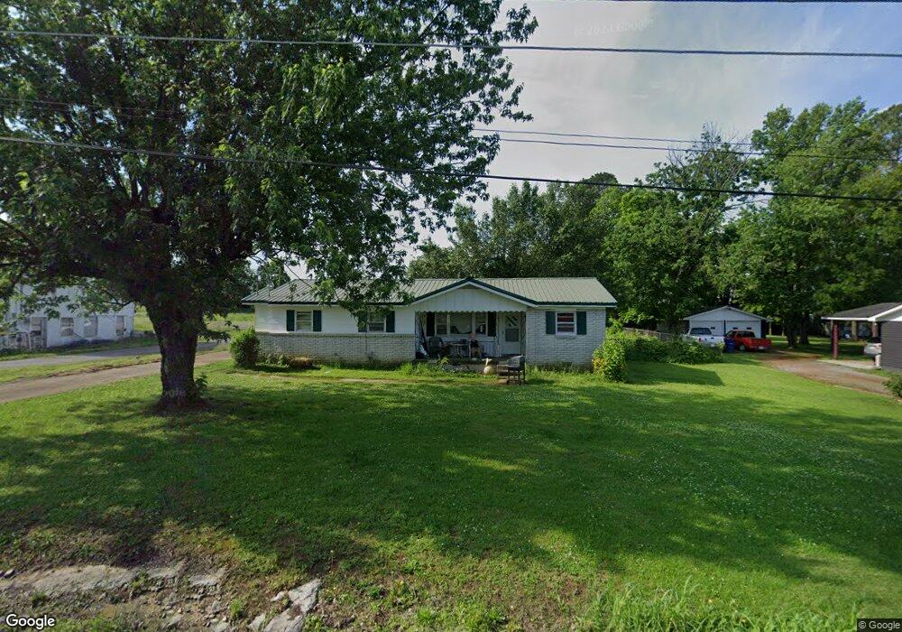 207 Moreland Ave, Shelbyville, TN 37160 - photo 1