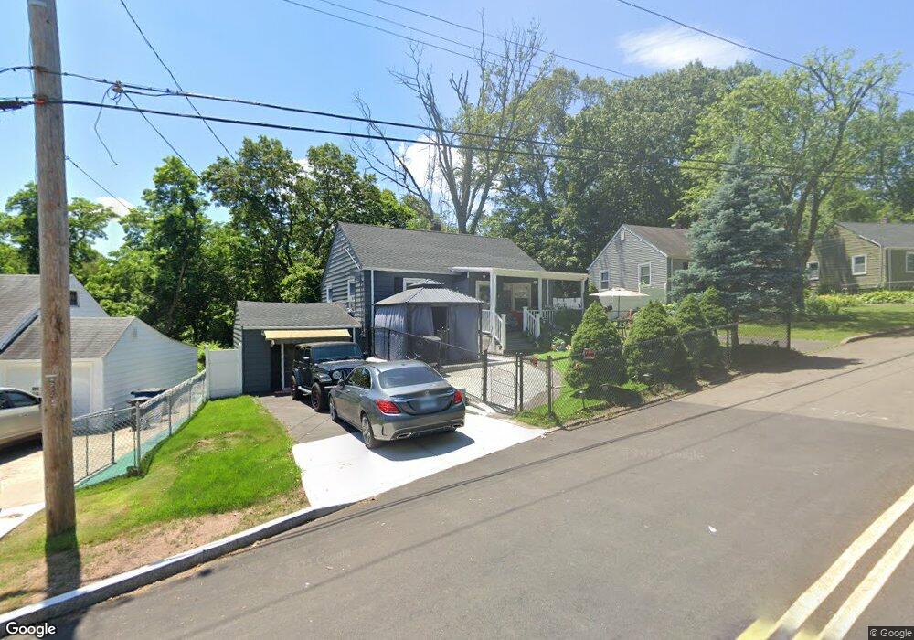 22 Park Side Dr, New Haven, CT 06515 - photo 1