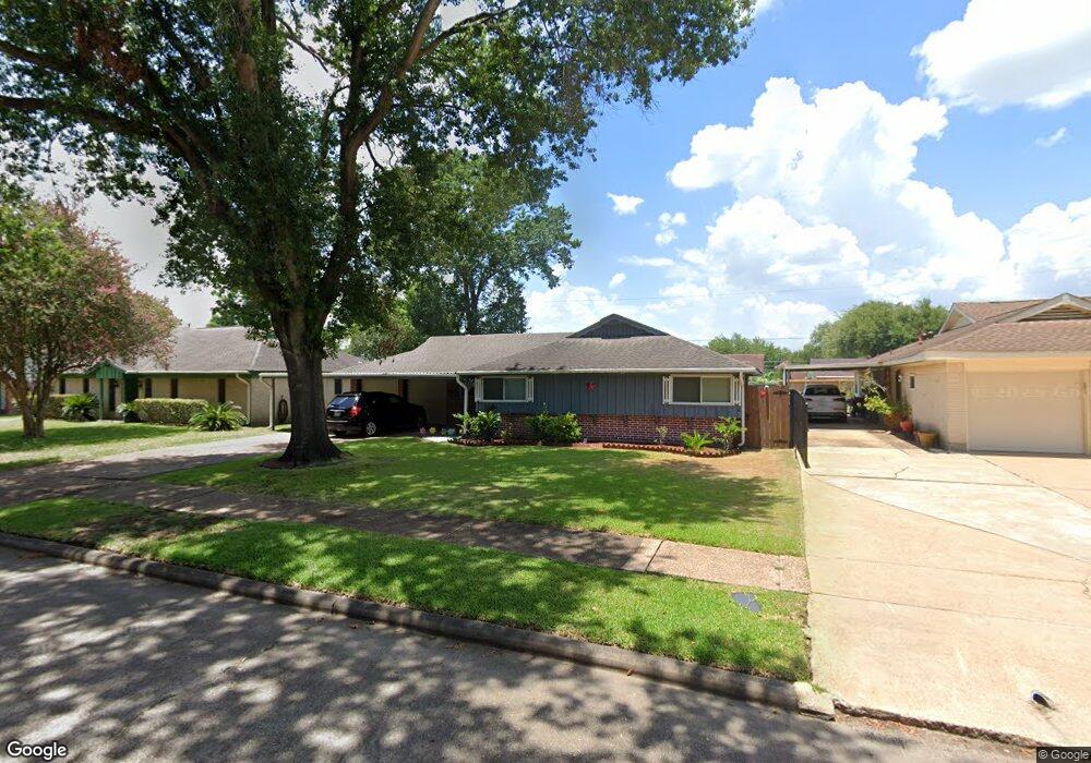 8307 Garden Parks Dr, Houston, TX 77075 - photo 1