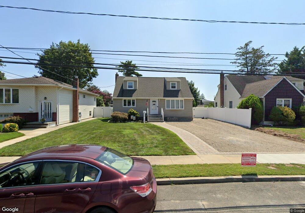 3828 Condit St, Seaford, NY 11783 - photo 1