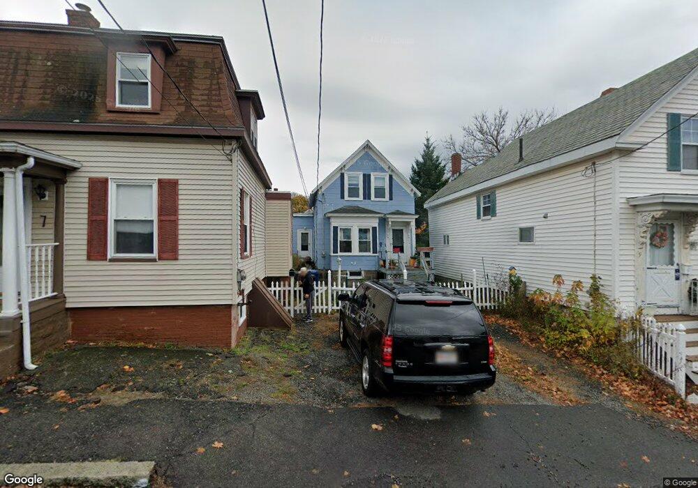 7 1/2 Lyme St, Salem, MA 01970 - photo 1